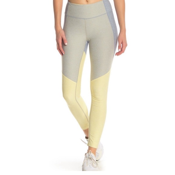 Outdoor Voices Workout Set - Picture 1 of 6